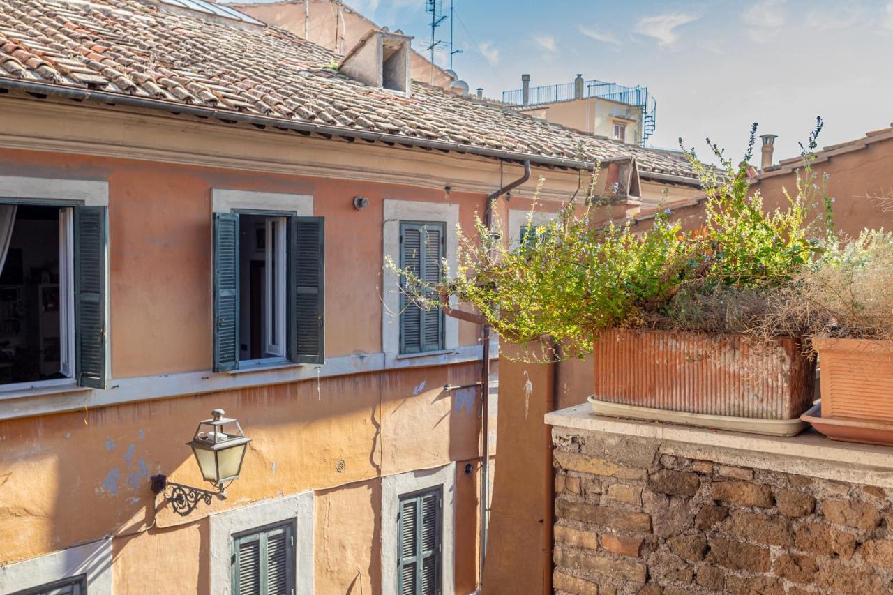 Emma - Lovely Suite In Trastevere Rome Exterior photo
